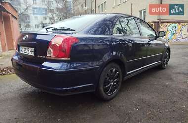 Ліфтбек Toyota Avensis 2008 в Луцьку