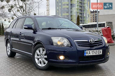 Універсал Toyota Avensis 2006 в Житомирі