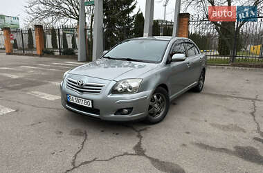 Седан Toyota Avensis 2008 в Олександрії