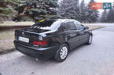 Седан Toyota Avensis 1999 в Харкові