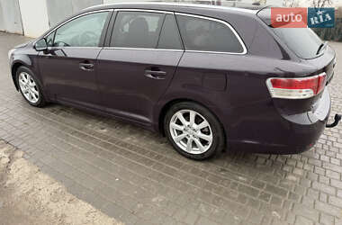 Універсал Toyota Avensis 2008 в Кропивницькому