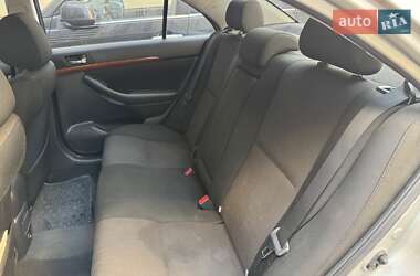 Седан Toyota Avensis 2006 в Одесі