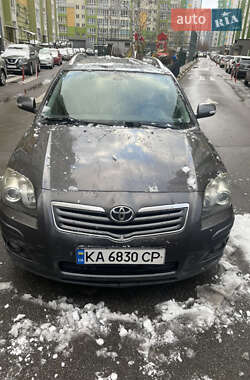 Універсал Toyota Avensis 2006 в Вишневому