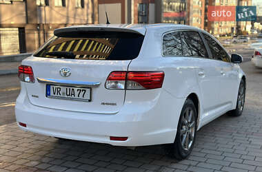 Універсал Toyota Avensis 2012 в Тернополі