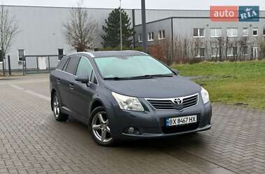 Універсал Toyota Avensis 2009 в Хмельницькому