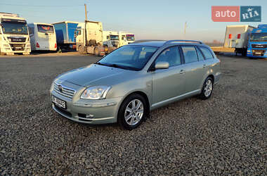 Універсал Toyota Avensis 2004 в Луцьку