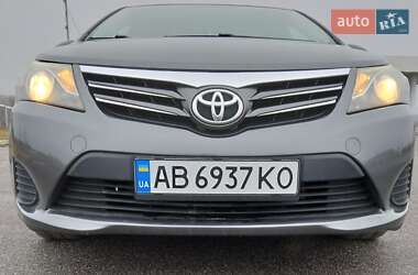 Седан Toyota Avensis 2012 в Вінниці