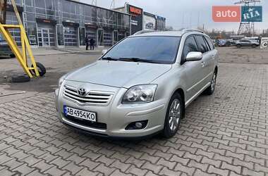 Універсал Toyota Avensis 2007 в Миколаєві