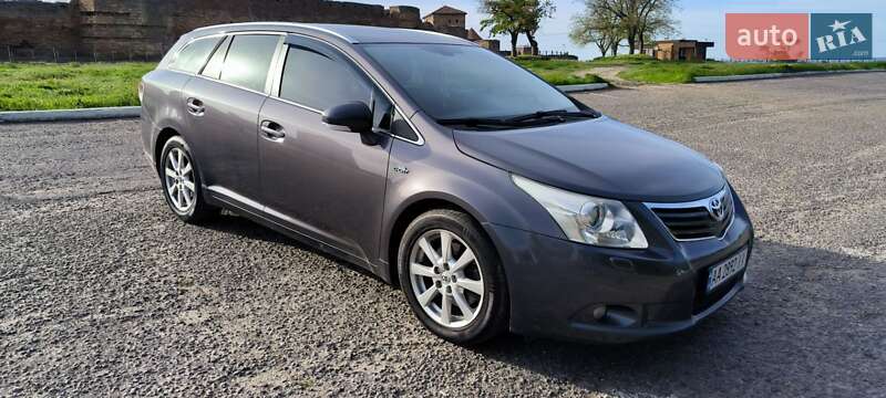 Универсал Toyota Avensis 2009 в Белгороде-Днестровском