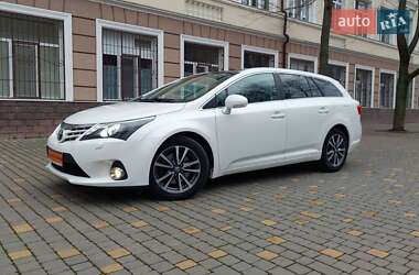 Універсал Toyota Avensis 2013 в Одесі