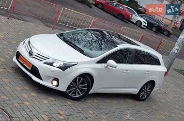 Універсал Toyota Avensis 2013 в Одесі