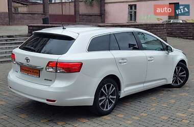 Універсал Toyota Avensis 2013 в Одесі