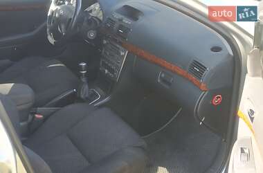 Универсал Toyota Avensis 2006 в Черкассах