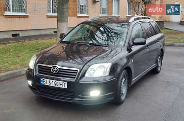 Универсал Toyota Avensis 2005 в Полтаве