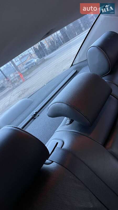 Седан Toyota Avensis 2008 в Хмельницькому