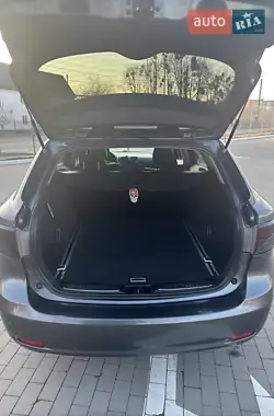 Toyota Avensis 2009