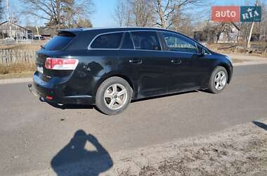 Универсал Toyota Avensis 2009 в Камне-Каширском