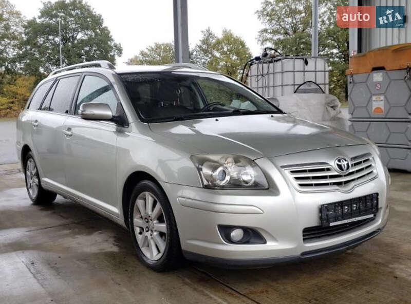 Універсал Toyota Avensis 2006 в Кам'янці-Бузькій