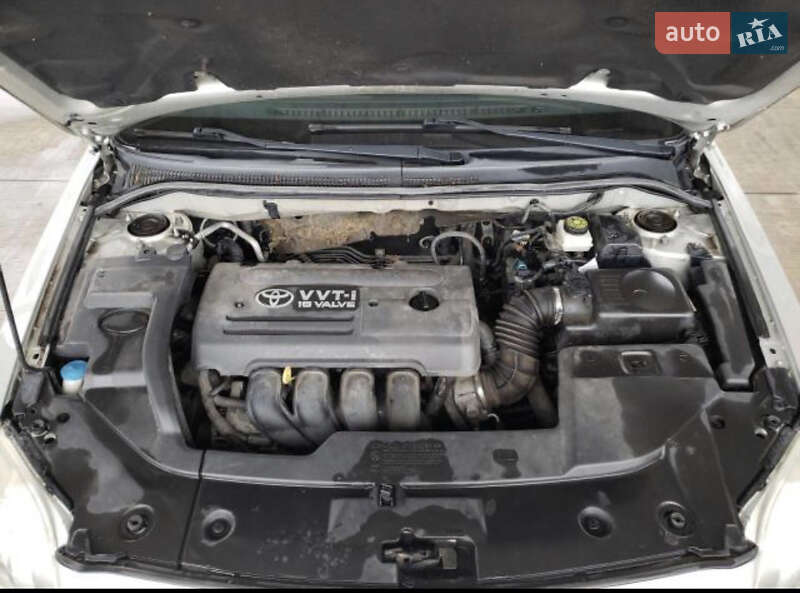 Універсал Toyota Avensis 2006 в Кам'янці-Бузькій