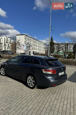 Универсал Toyota Avensis 2009 в Ужгороде