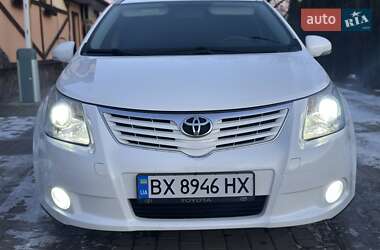 Универсал Toyota Avensis 2011 в Хмельницком