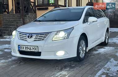 Универсал Toyota Avensis 2011 в Хмельницком