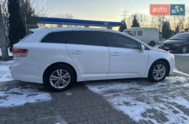 Универсал Toyota Avensis 2011 в Хмельницком