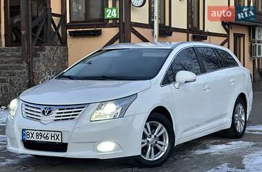 Универсал Toyota Avensis 2011 в Хмельницком