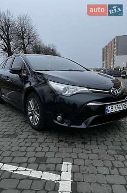 Універсал Toyota Avensis 2015 в Вінниці