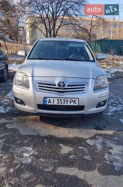 Седан Toyota Avensis 2008 в Киеве