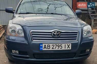Универсал Toyota Avensis 2004 в 