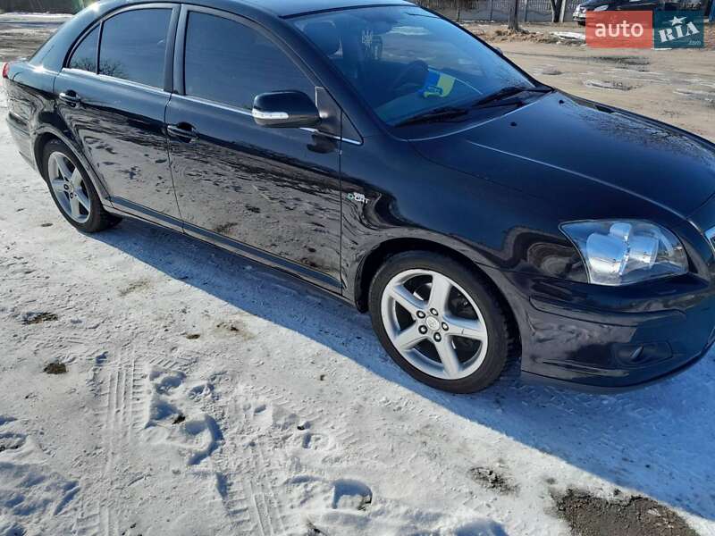 Ліфтбек Toyota Avensis 2007 в Радомишлі