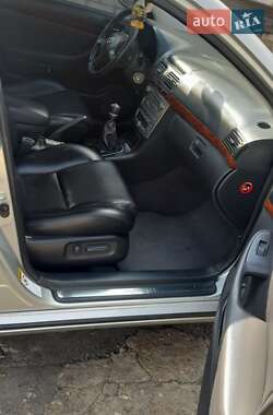 Універсал Toyota Avensis 2005 в Новоукраїнці