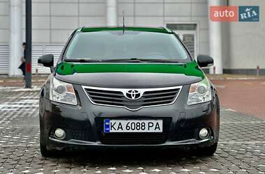 Універсал Toyota Avensis 2009 в Києві