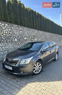 Универсал Toyota Avensis 2010 в Тернополе