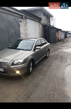 Седан Toyota Avensis 2006 в 