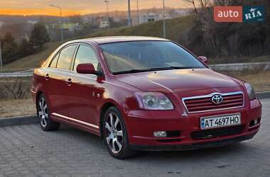 Лифтбек Toyota Avensis 2004 в Тернополе