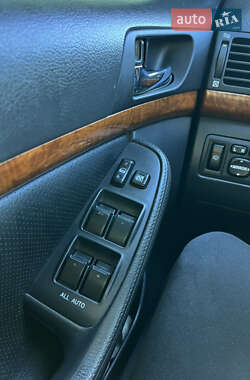 Седан Toyota Avensis 2008 в 