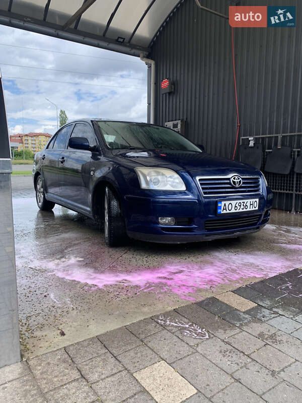 Toyota Avensis 2005