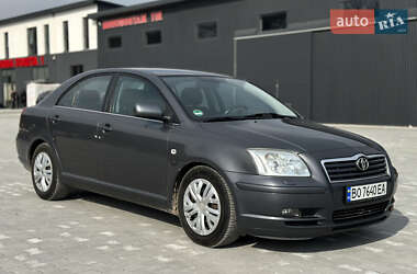 Лифтбек Toyota Avensis 2005 в Тернополе