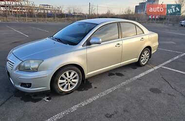 Седан Toyota Avensis 2007 в Киеве