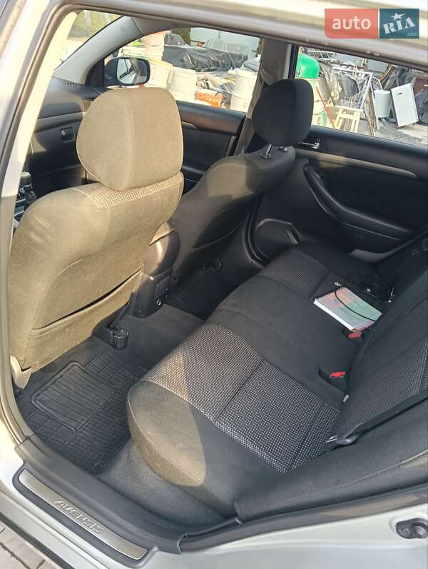 Универсал Toyota Avensis 2006 в Тернополе