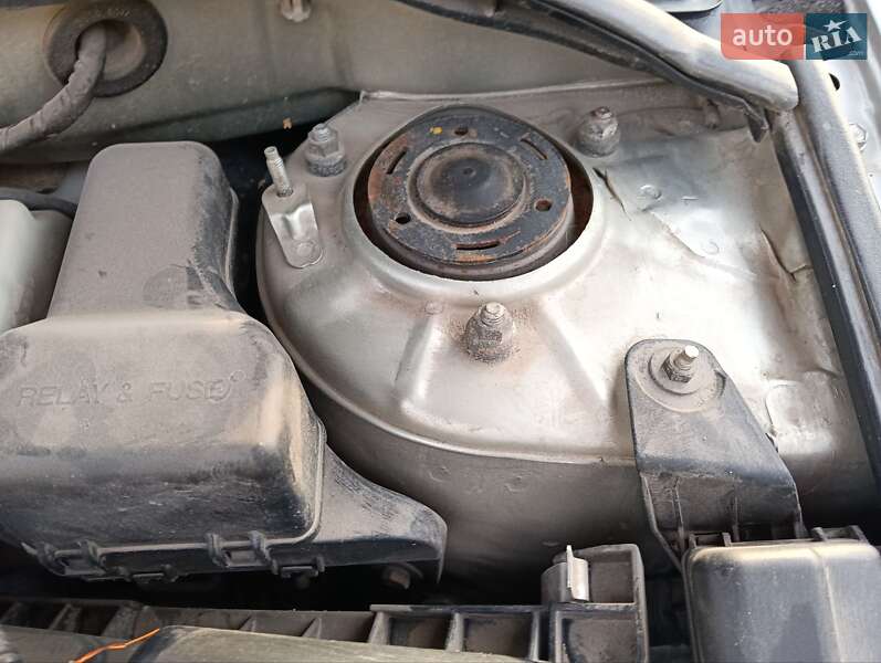 Универсал Toyota Avensis 2006 в Тернополе