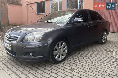 Седан Toyota Avensis 2008 в Львове