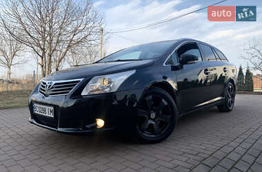 Універсал Toyota Avensis 2012 в Львові