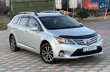 Універсал Toyota Avensis 2012 в Чернівцях