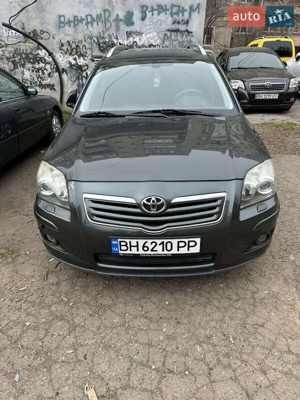 Toyota Avensis 2006