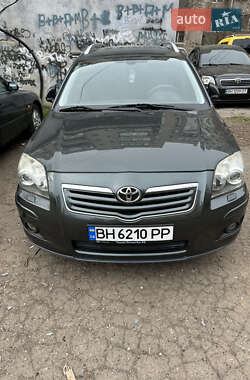 Универсал Toyota Avensis 2006 в 