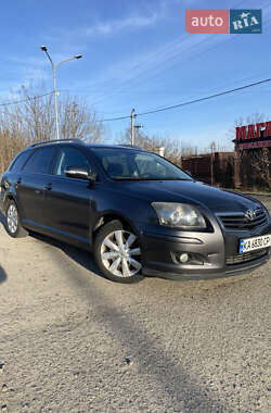 Універсал Toyota Avensis 2006 в Вишневому