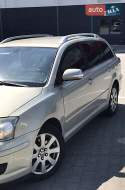 Універсал Toyota Avensis 2008 в Гайвороні